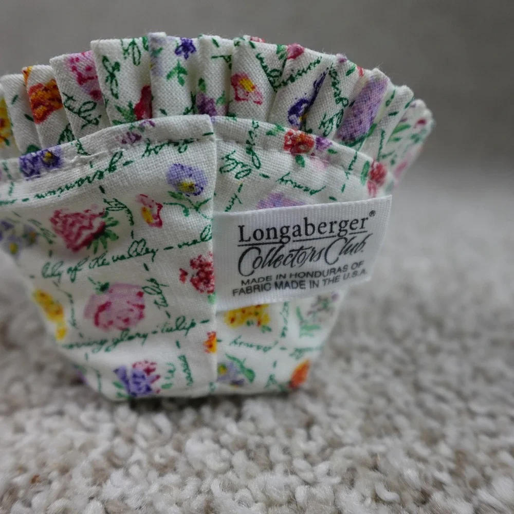 Longaberger 2006 Collectors Club May Series Mini Morning Glory Basket Set Box